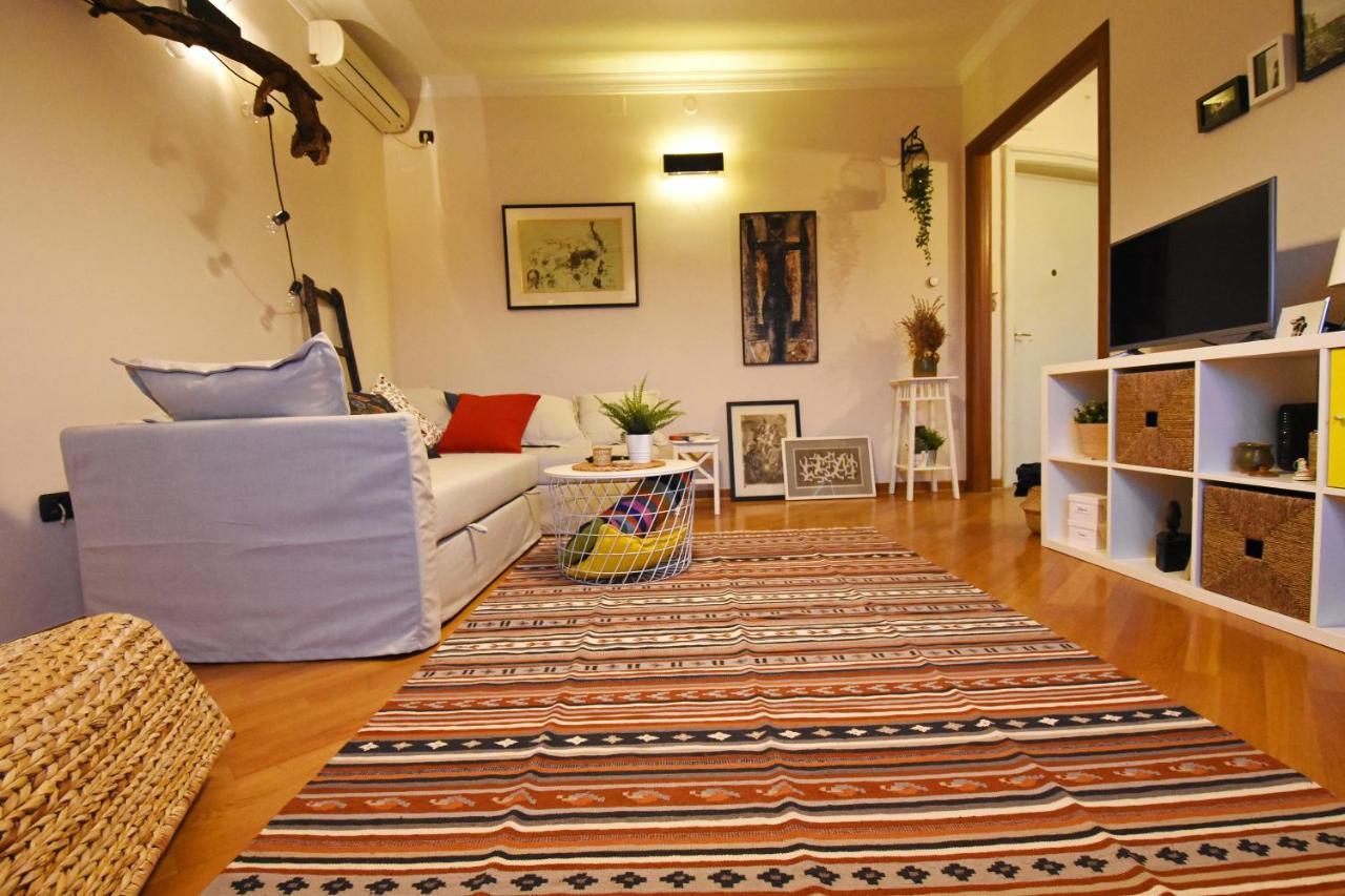 Charming Flat With Soul Appartement Belgrado Buitenkant foto