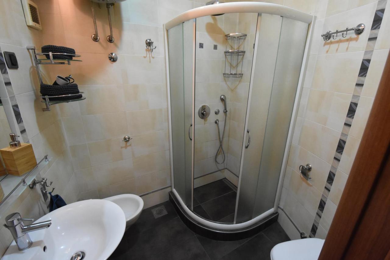 Charming Flat With Soul Appartement Belgrado Buitenkant foto